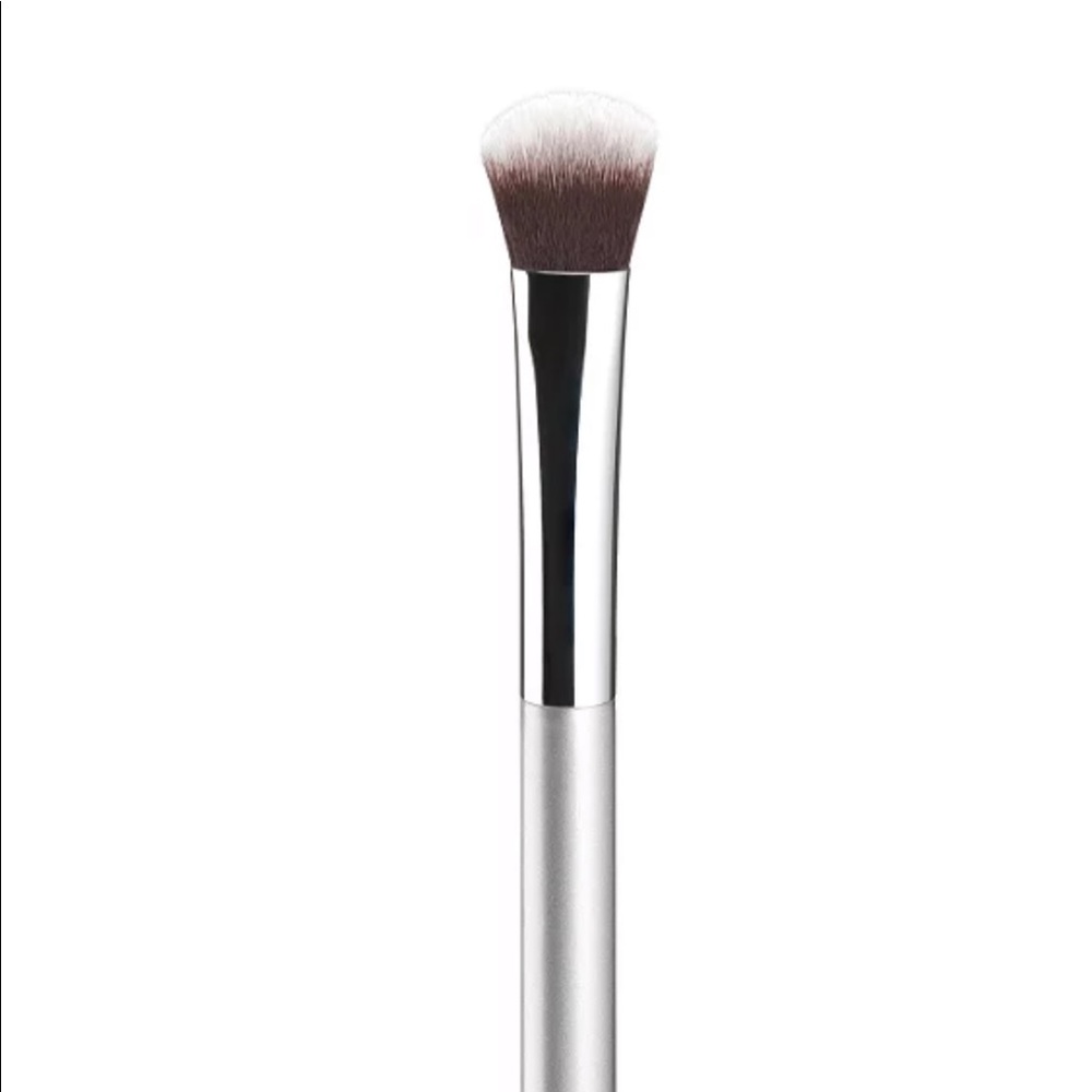 It Cosmetics Shadow Brush #112